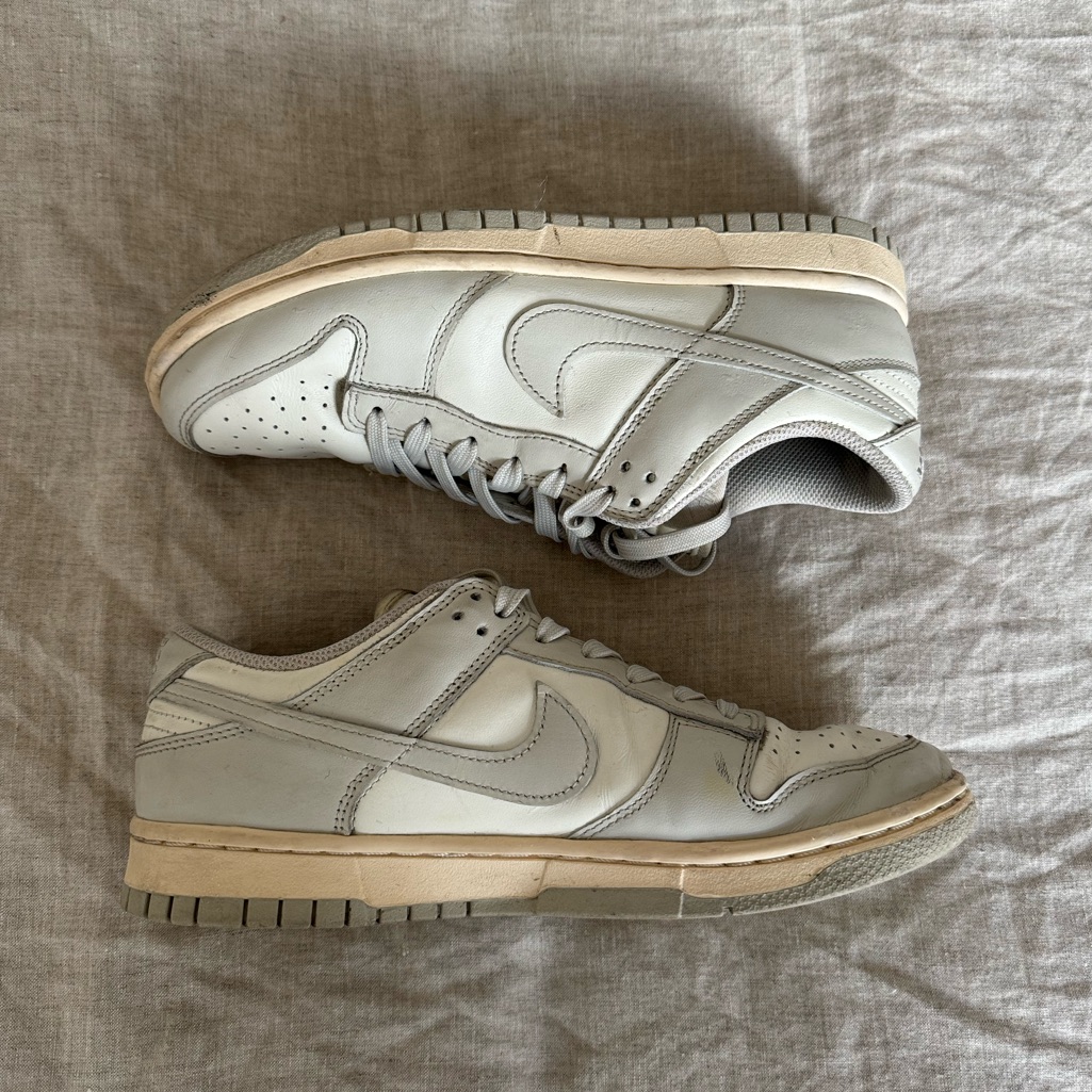 Nike Dunks Bone